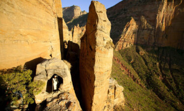 6 Day Ethiopian Heritage Tour: Axum, Tigray and Lalibela Rock-Hewn Churches